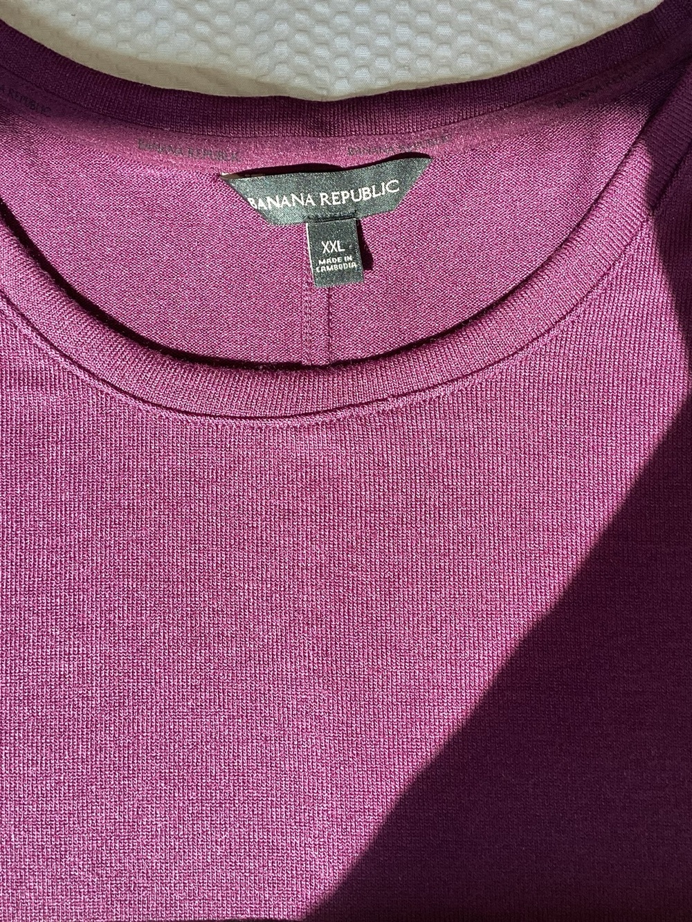 Women’s Open Crewneck Sweater — Wine In color